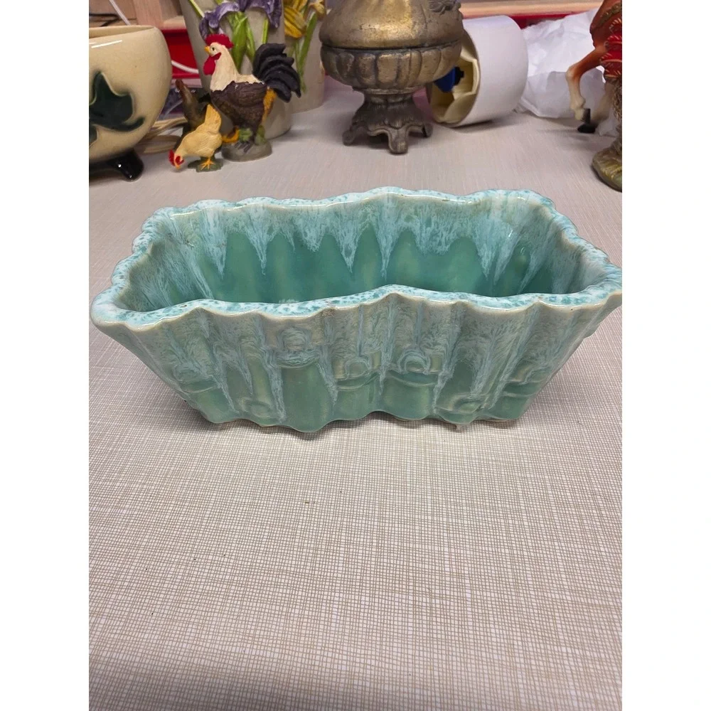 Vintage UPCO USA Ceramic Planter Seafoam Green Drip Glaze Scalloped Trough 825